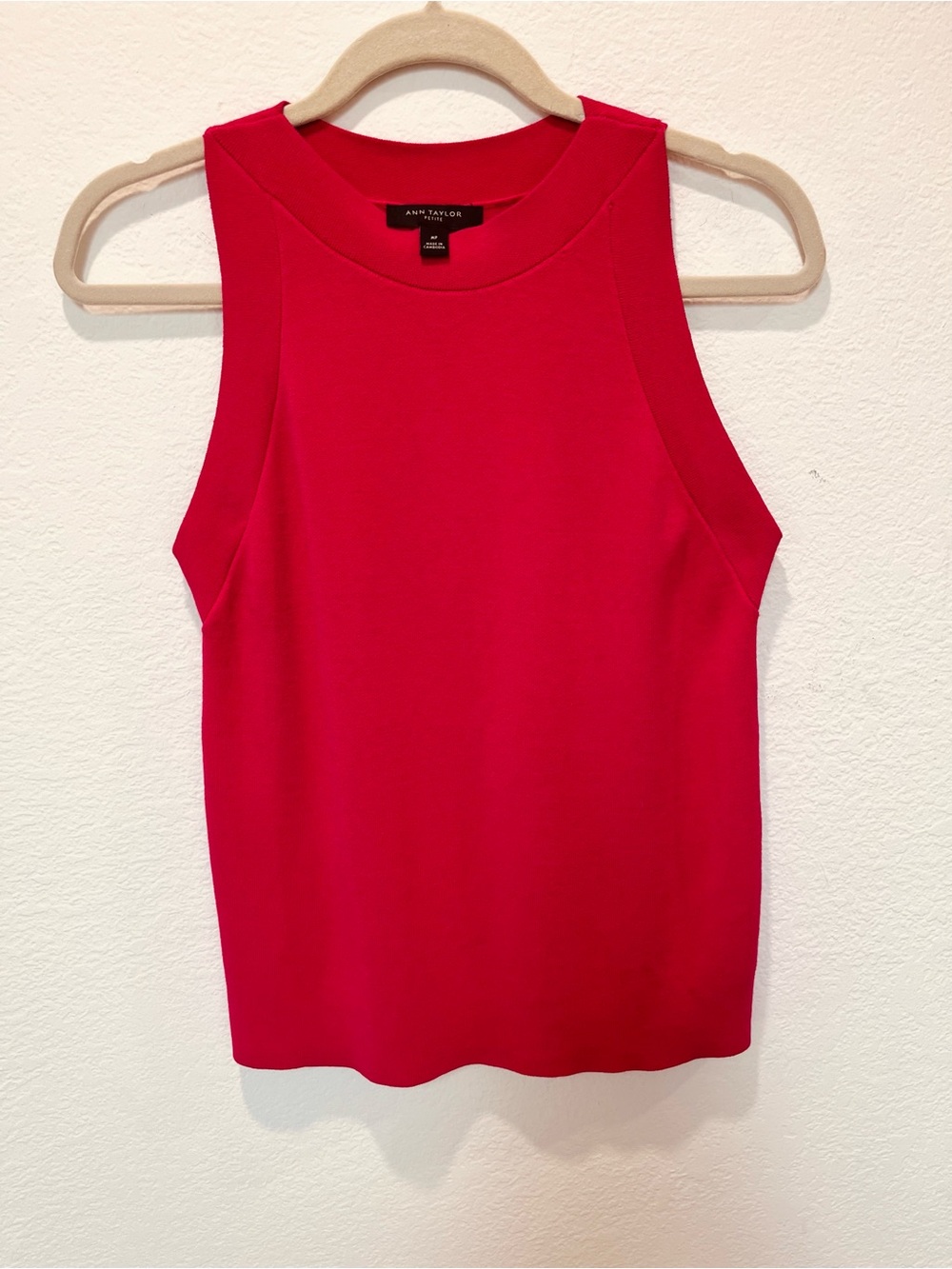Ann Taylor pink/red knit top